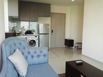 1 Bedroom Condo for sale at Rhythm Sukhumvit 36-38