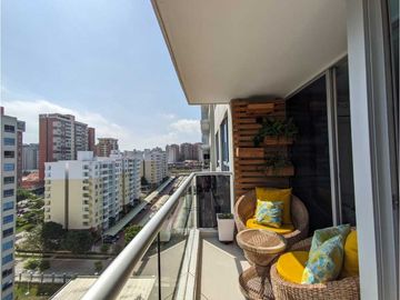 VENDO APARTAMENTO, 3 ALCOBAS, PISO 13, MIRAMAR