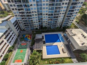 VENDO APARTAMENTO, 3 ALCOBAS, PISO 13, MIRAMAR