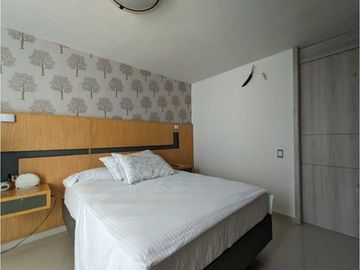 VENDO APARTAMENTO, 3 ALCOBAS, PISO 13, MIRAMAR
