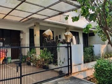 HOT HOME Simplistis di Kucica Bintaro Sektor 9, 4945-SC 0811111----