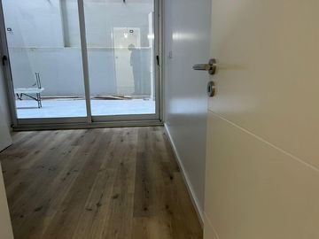 NUÑEZ - Muy buen departamento, 3 ambientes , patio, office, y amenities. Adicional COCHERA