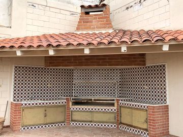 SE VENDE CASA EN COLONIA PITIC MIRADOR HERMOSILLO