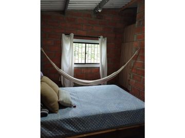 VENTA FINCA 1300 mts2 GUARNE SECTOR CHAPARRAL
