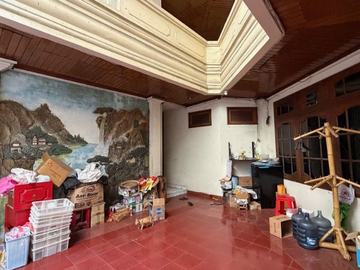 RUMAH 3 LANTAI DI GATOT SUBROTO TENGAH DENPASAR