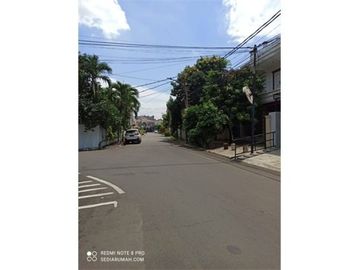 Dijual murah rumah usaha dan kost dekat mall di Rawamangun