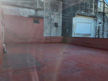 Departamento Tipo Casa en venta en Sarandi Oeste