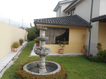SAN RAFAEL, propiedad en venta, 500m2 de terreno y  340 construcción