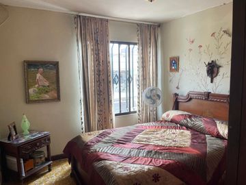 casa en venta en atanasio girardot. Cod V108195