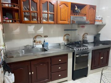 casa en venta en atanasio girardot. Cod V108195