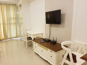 For Rent Cozy Furnished Studio Apartment at Kemang