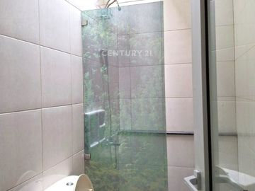 Rumah Di Jalan Suplir Griya Loka BSD 7609