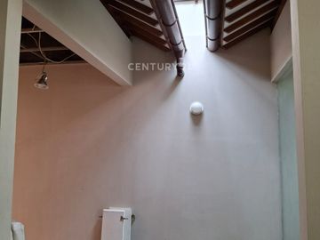 Rumah Di Jalan Suplir Griya Loka BSD 7609