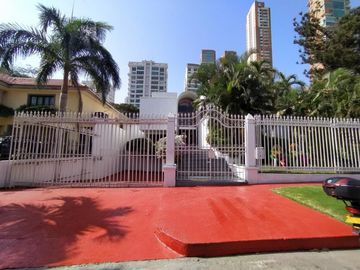 casa en venta en el golf. Cod V102365