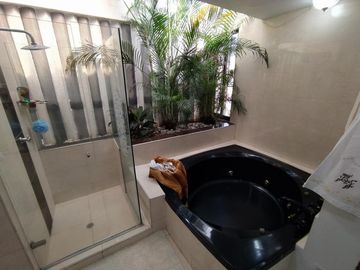 casa en venta en el golf. Cod V102365