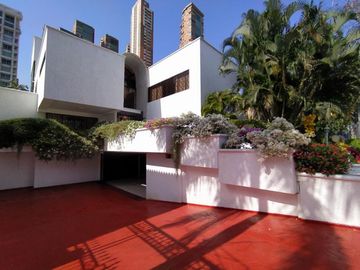 casa en venta en el golf. Cod V102365