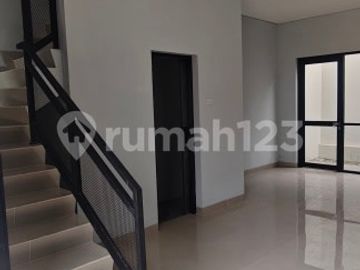 Rumah Bangunan Baru Harga Murah Aman dan Nyaman Park Residence Taman Surya