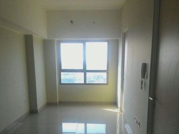 Apartemen 2 bedroom di Sringlake Summarecon Bekasi