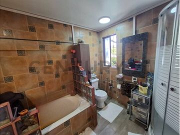 CASA EN VENTA, 6D 5B, LAS CONDES