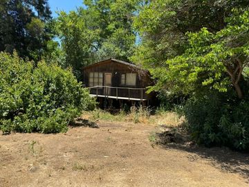 Se Vende Casa con Gran Terreno en Limache