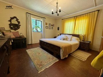Se Vende Casa con Gran Terreno en Limache