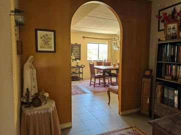 Se Vende Casa con Gran Terreno en Limache
