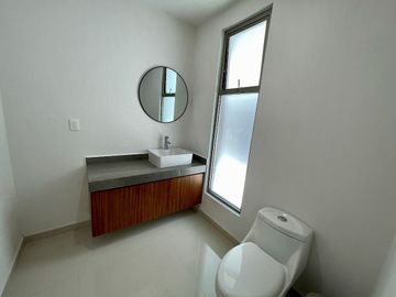 Casa en condominio de 4 recámaras