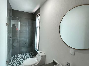 Casa en condominio de 4 recámaras