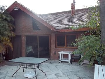Chalet 6 ambientes en Ramos Mejìa