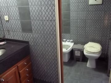 Chalet 6 ambientes en Ramos Mejìa