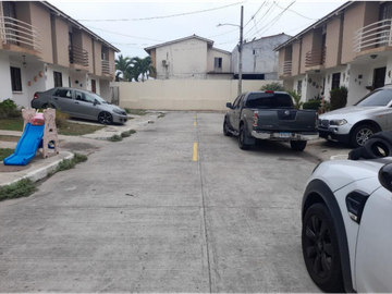 CASA DUPLEX EN VENTA P.H. MIRADOR DEL BOSQUE PACORA AVALUO RECIENTE