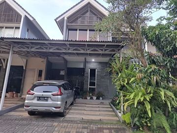 DIJUAL RUMAH BAGUS SEMI FURNISH SIAP HUNI DI THE AVANI BSD