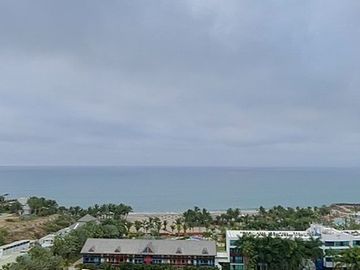 Punta Centinela, suite con vista al mar, en venta.
