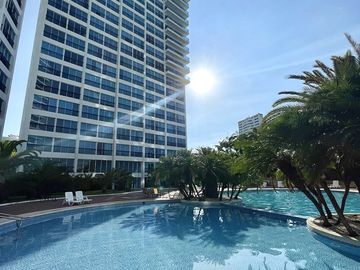 Punta Centinela, suite con vista al mar, en venta.