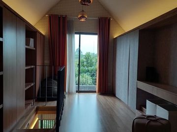 The Blizfield, Rumah dengan Attic Room di BSD City