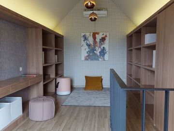 The Blizfield, Rumah dengan Attic Room di BSD City