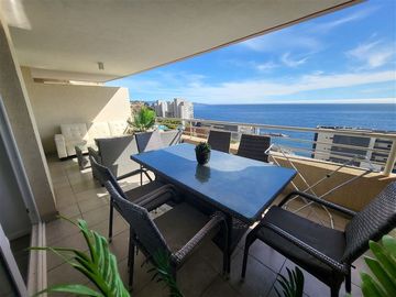 Amoblado, edmundo eluchans reñaca, Playa cochoa