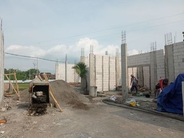 KOST BARU DI MAGUWOHARJO, 12 KAMAR FULLY FURNISHED SUDAH SHM