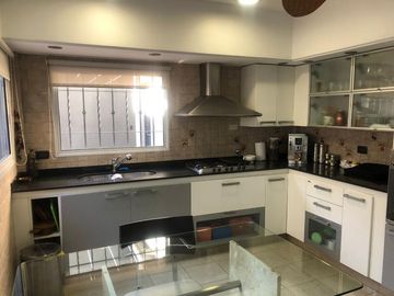 Casa en venta en Ramos Mejia Sur