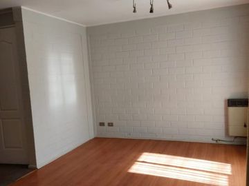 Vendo casa en Villa Estación Nos, muy cerca de metro tren