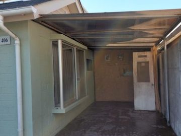 Vendo casa en Villa Estación Nos, muy cerca de metro tren
