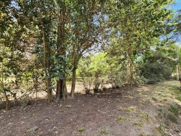 5 lotes en venta en Villa Adriana, Cañuelas