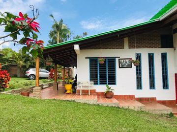 finca en venta en borrero ayerve. Cod V13989