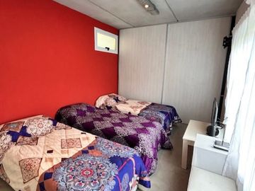 Casa con Pileta. Ubicada en el Nuevo Barrio Alamos, PINAMAR