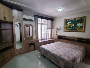 DI SEWA RUMAH LOKASI VILLA SAWO CIPETE UTARA KEBAYORAN BARU JAKARTA SELATAN