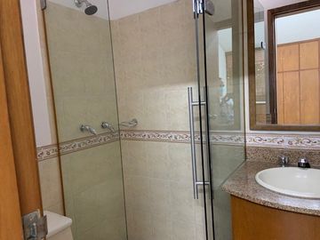 CASA ARRIENDO CAOBOS