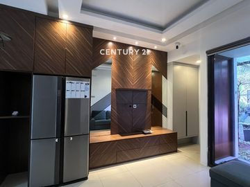 Rumah Dalam Cluster Nyaman Dengan Desain Modern Nd 18864