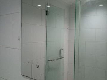 Best Pool & City View Apartment Waterplace Surabaya