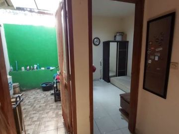 Rumah Second Terawat lokas strategis sukmajaya,Depok