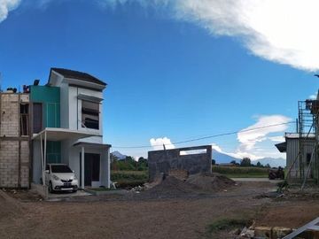 Cluster Muslim Samrt & Modern Home 2 Lantai 300an Juta di Mojosari Jawa Timur